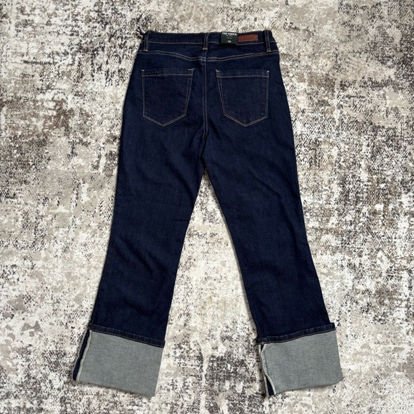 NWT Blank NYC Dark Blue Jeans with Cuffed Hem Size 27 - Picture 3 of 9